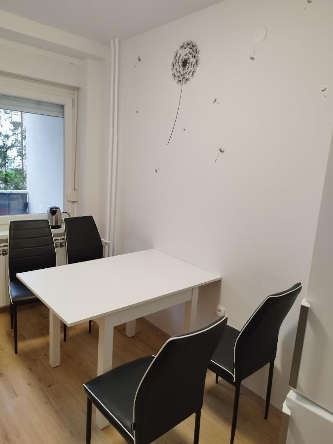 Apartma Mb Center Maribor Buitenkant foto