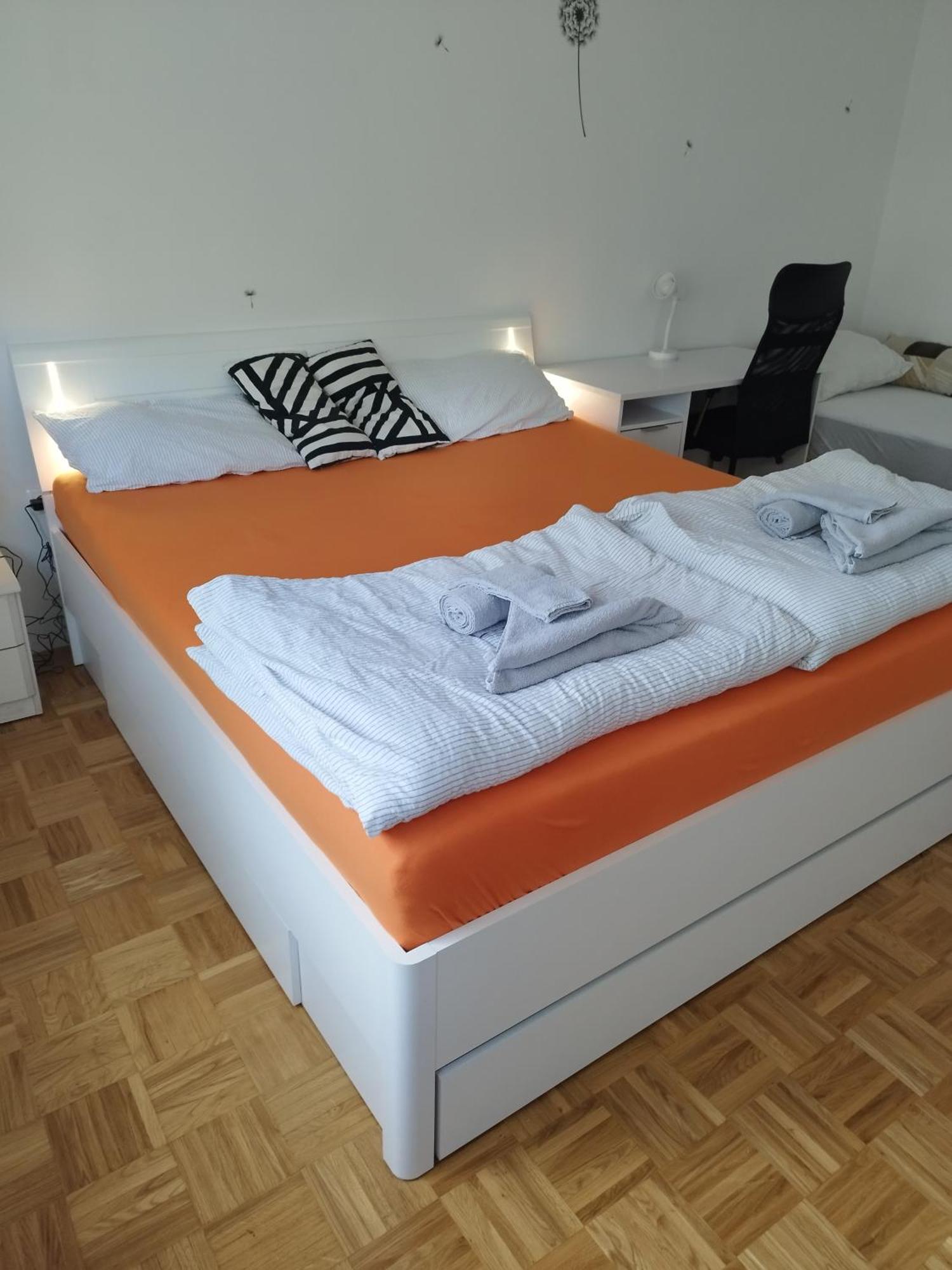 Apartma Mb Center Maribor Buitenkant foto