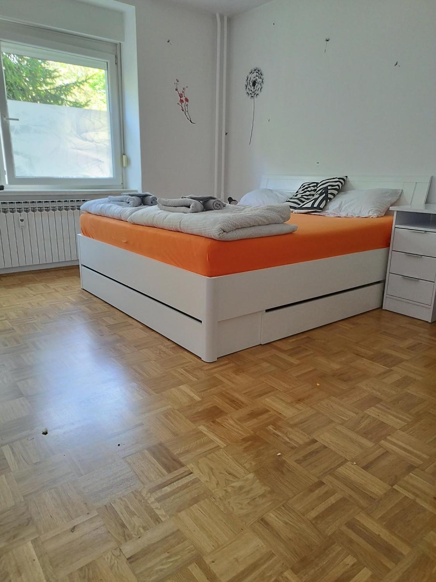 Apartma Mb Center Maribor Buitenkant foto